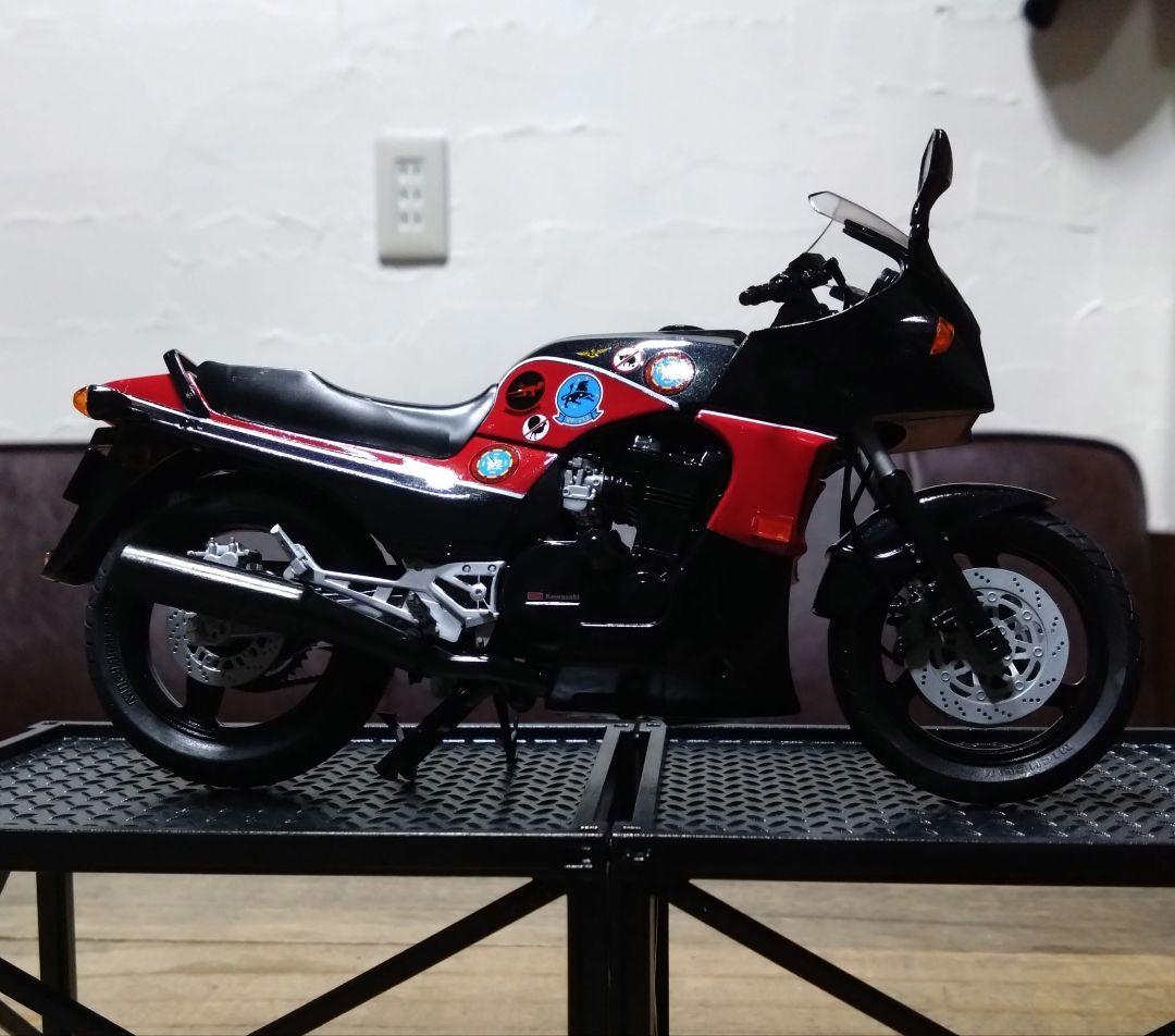 カワサキ GPZ900R ニンジャ 1/12 トップガンバージョン 完成品 - メルカリ