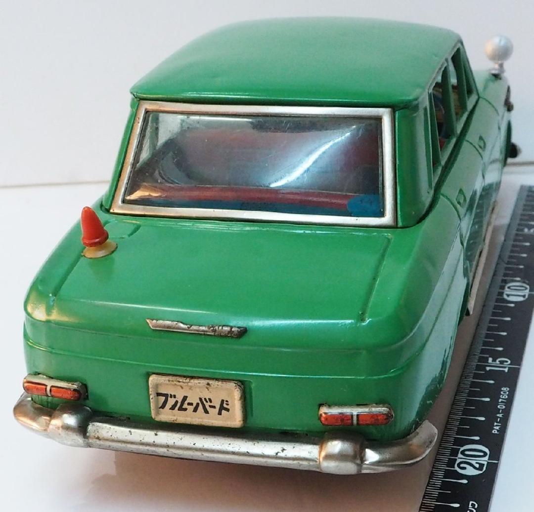 イチコー【ダットサン ブルーバード410ピニンファリーナ黄緑】ブリキ製