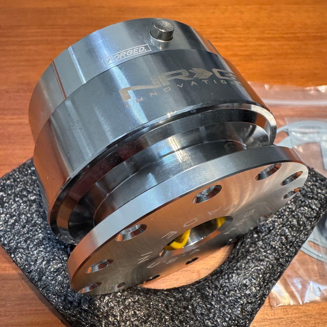 クイックリリース NRG ステアリングボス レンチン音あり アメリカ製