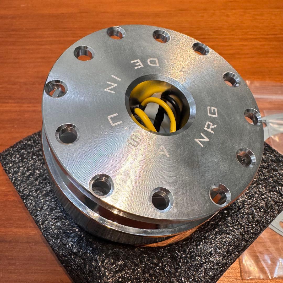 クイックリリース NRG ステアリングボス レンチン音あり アメリカ製