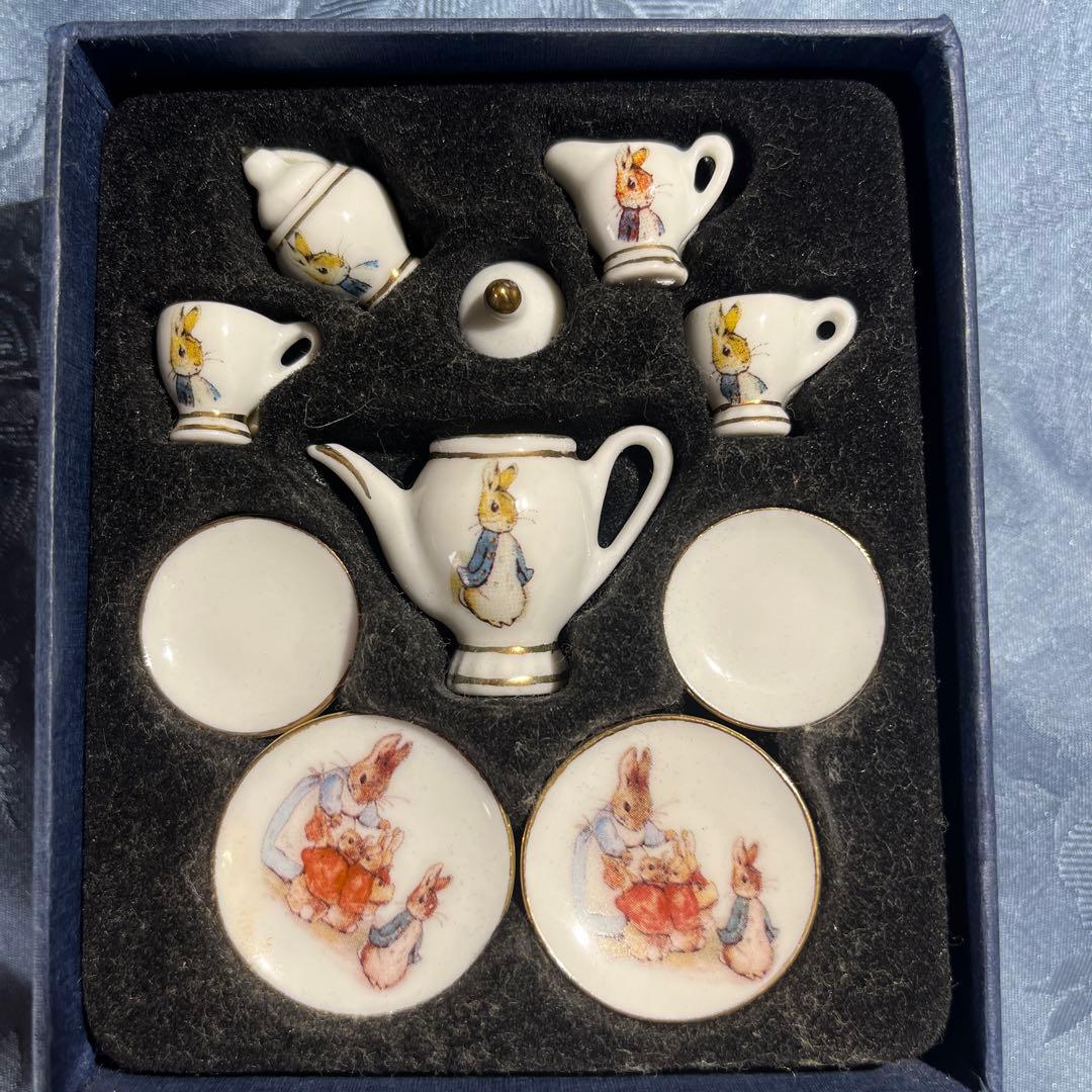 ロイターポーセリン ピーターラビット ミニチュア ティーセット ドイツ