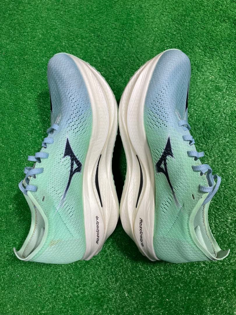 MIZUNO ウエーブリベリオンプロ3　26.0cm