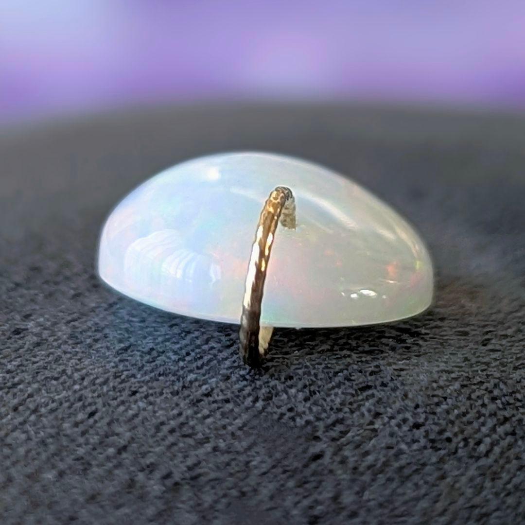 ♢pinkdog♢訳あり♢K18 ホワイトオパール 4.1ct チャーム