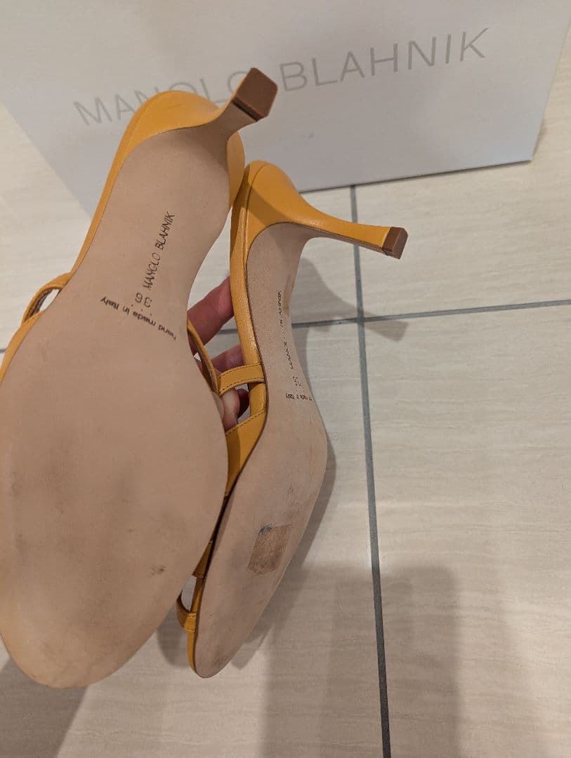 マノロブラニク サンダル MACULA36 MANOLO BLAHNIKミュール - メルカリ
