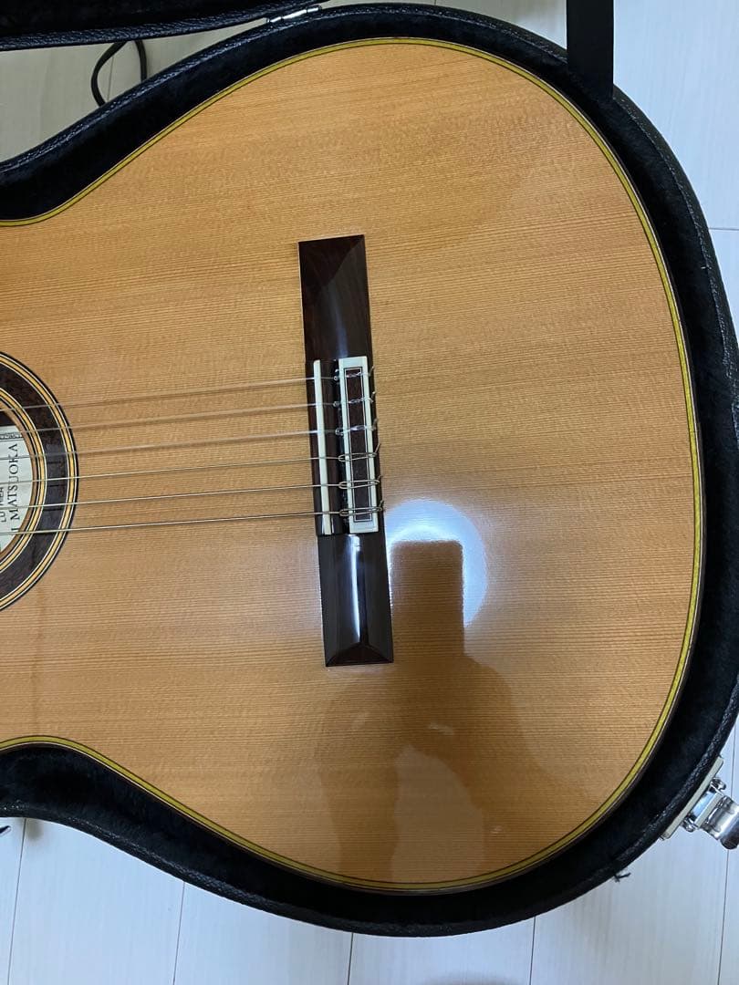 Ryoji Matsuoka (松岡良治)クラシックギター M100