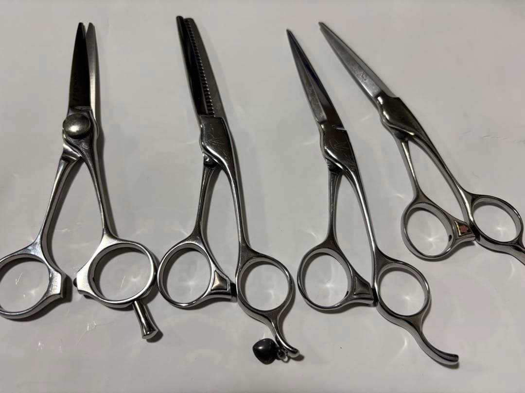 美容師カット用シザー3本セニング1本 2025年版】美容師・理容師用セニングシザーの選び方、おすすめブランド