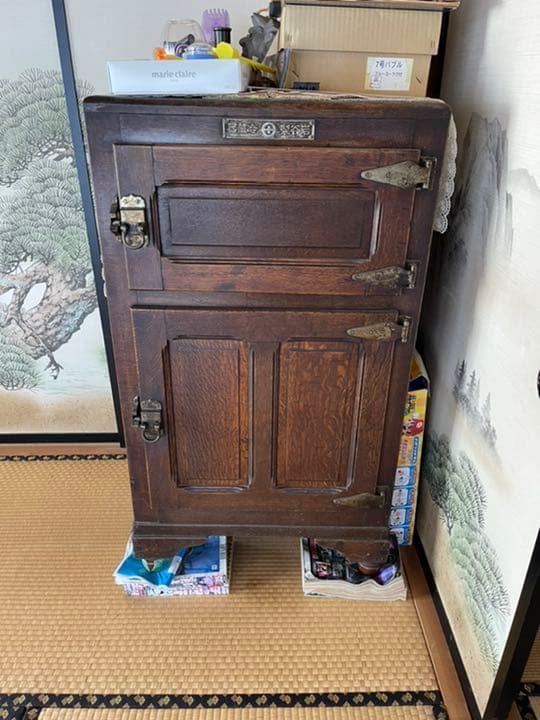 数時間限定値下げ！昔の冷蔵庫 数時間限定値下げ！昔の冷蔵庫 - メルカリ