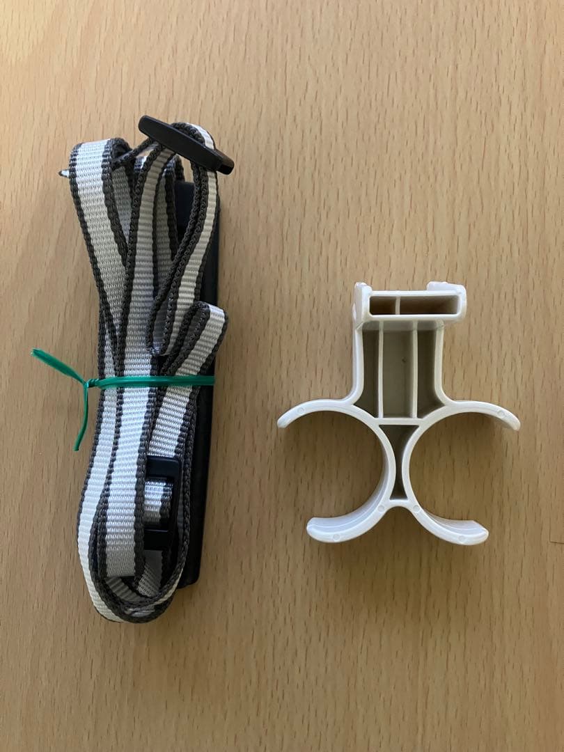 美品○パナソニック電気掃除機MC-K10P￼○純正紙パック8個+すき間