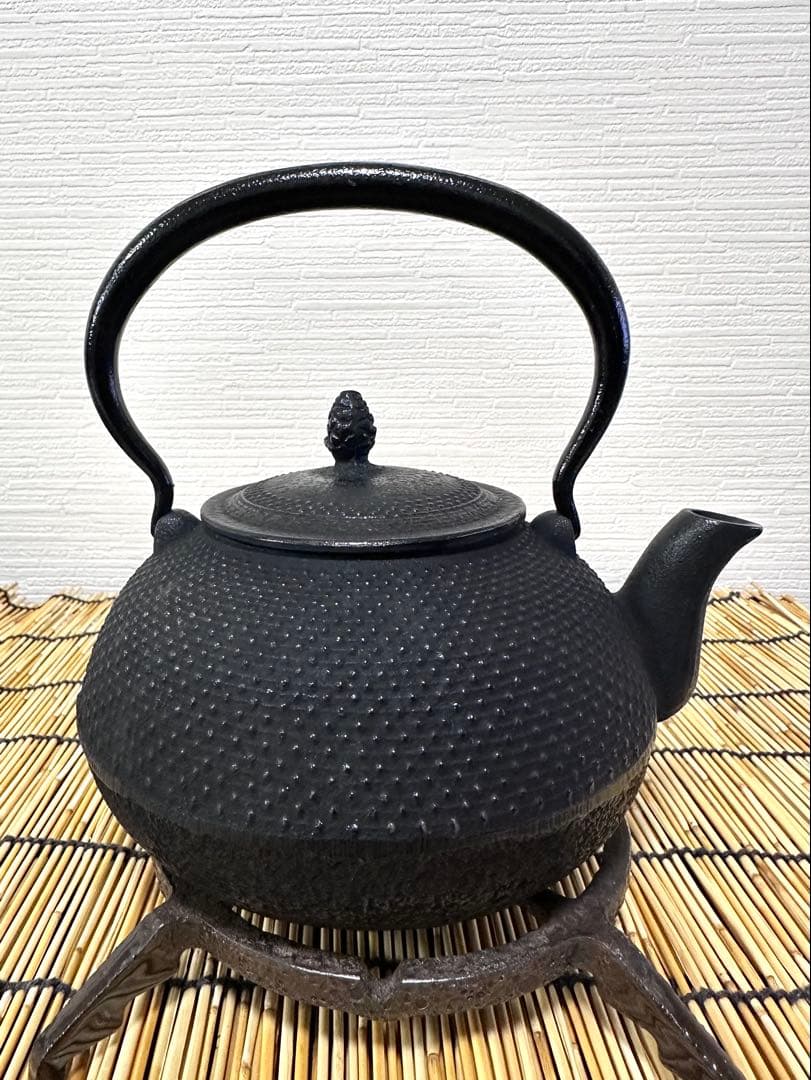 未使用品、供箱、栞2種付 南部運南堂南部鍋元造 12型アラレ 南部