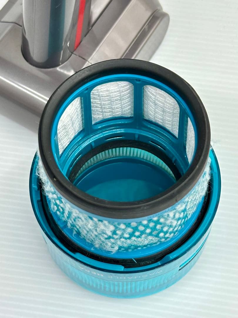 美品　ダイソン掃除機　SV21 Micro 1.5kg 本体　純正バッテリー付き