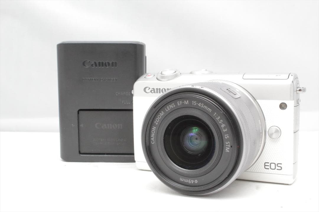スマホ転送！Canon EOS M100 EF-M 15-45mm ミラーレス - メルカリ