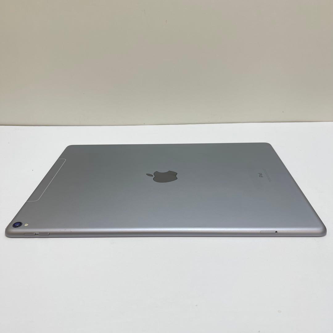 #675 iPad Pro 12.9inch 第2世代256Gb Cellula
