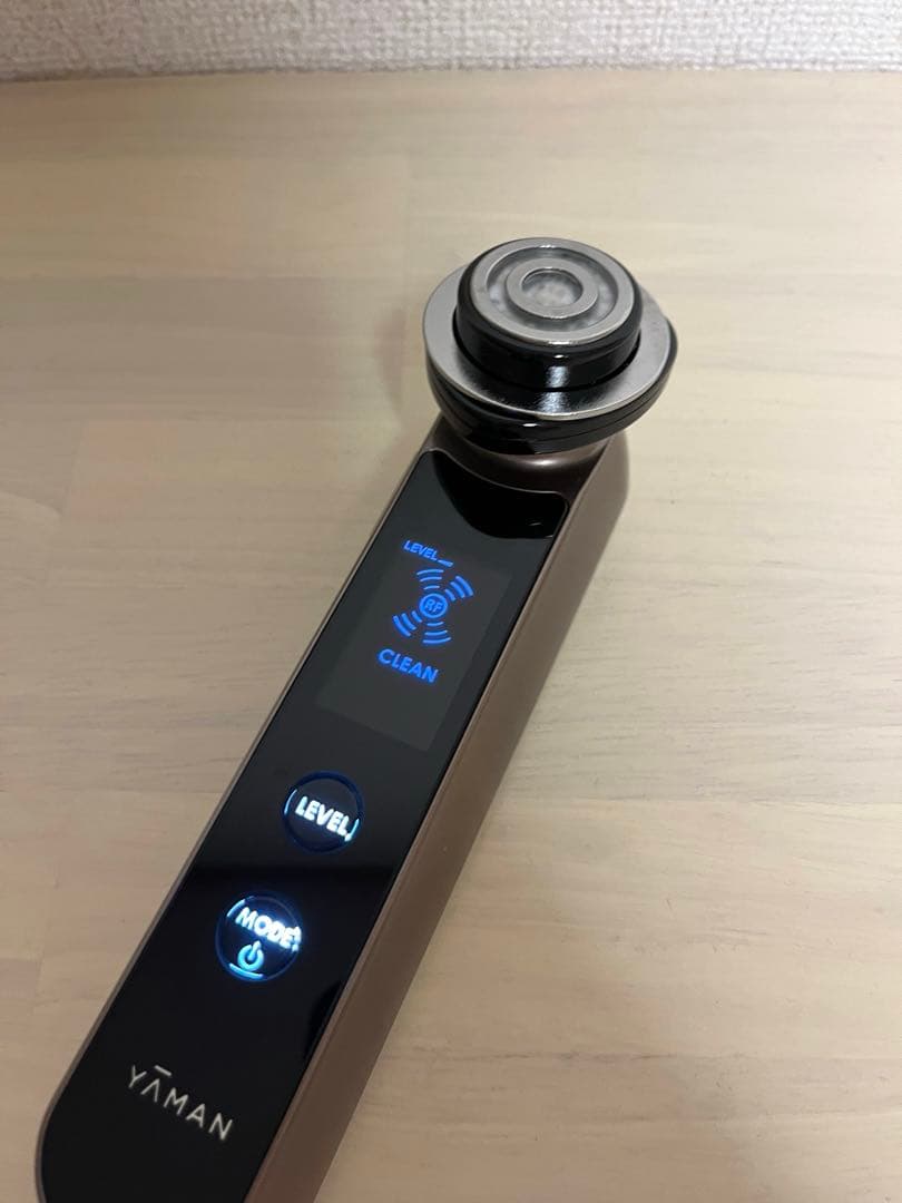 YA-MAN 美顔器　フォトプラス フォトプラス PLUS M | YA-MAN TOKYO JAPAN | ヤーマン株式会社