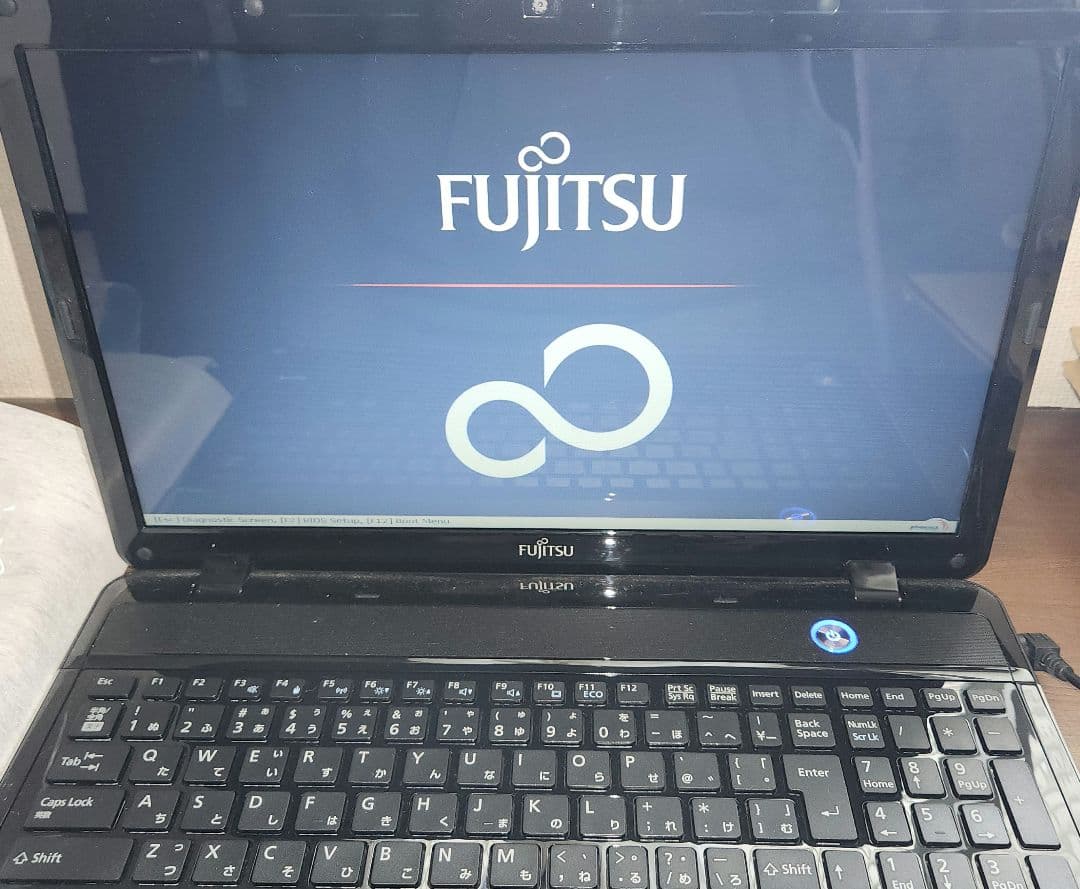 FMV A40 HBJ ノートPC ジャンク 画面写ります