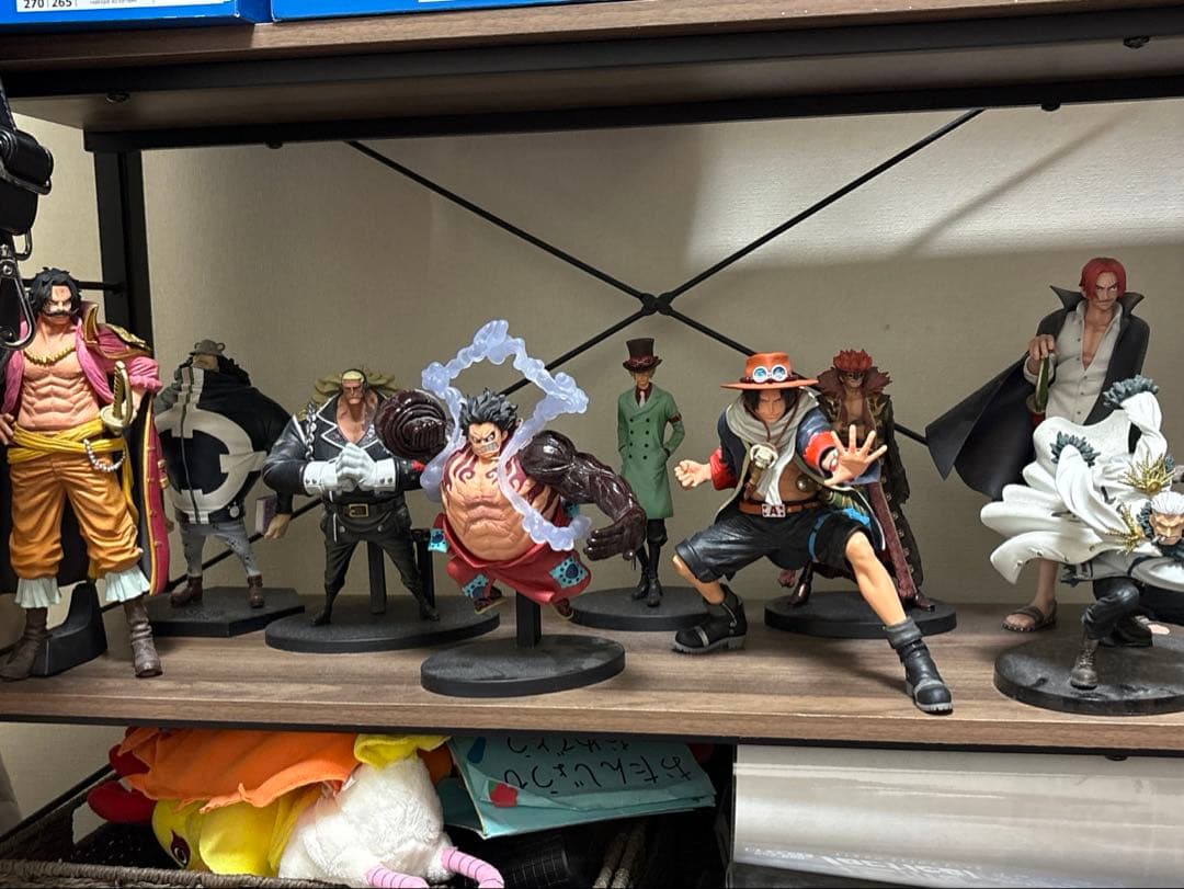ワンピースフィギュア 9点セット - メルカリ