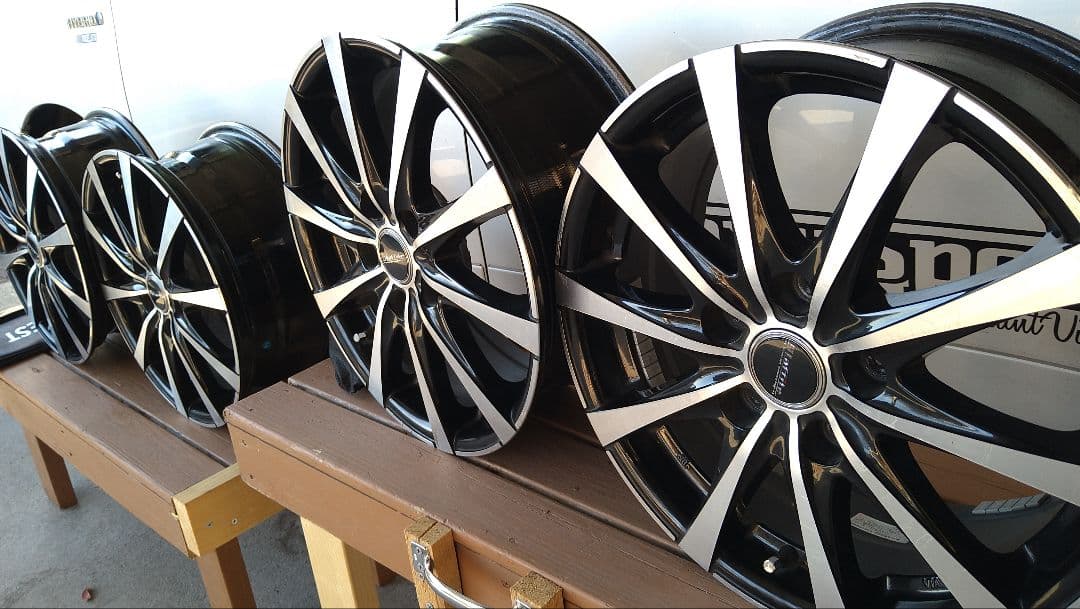 トヨタ純正ホイール80系ヴォクシー/ノア 16インチ 2本組（4本セット