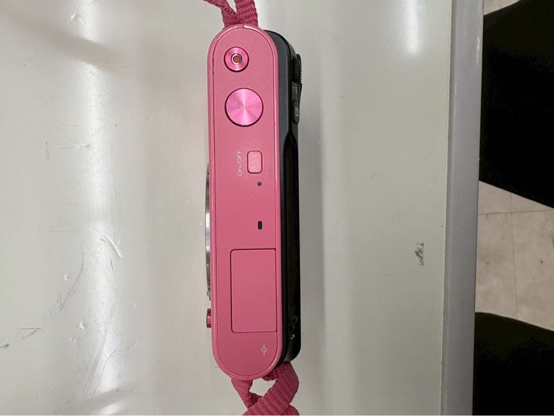 ニコン Nikon 1 J1 ピンク レンズ　10-30mm F3.5-5.6