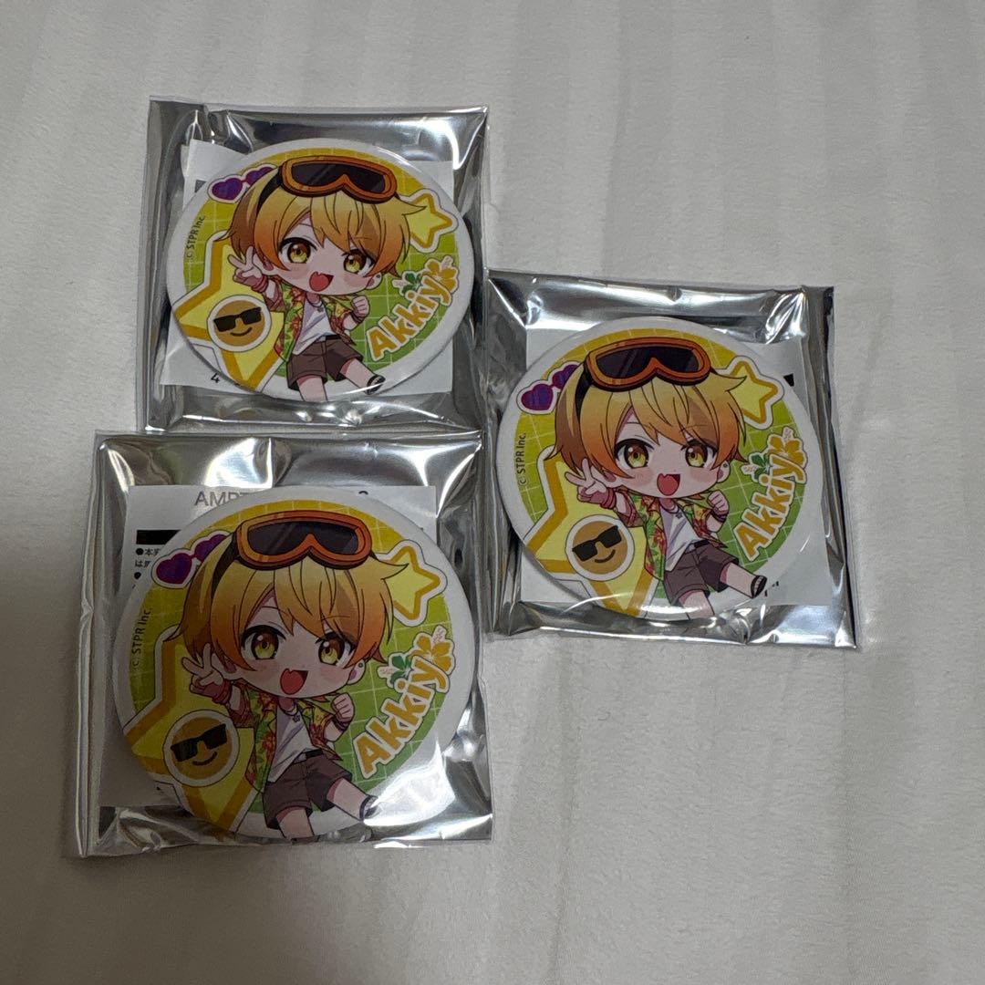AMPTAK×COLORS あっきぃ 缶バッジ - メルカリ