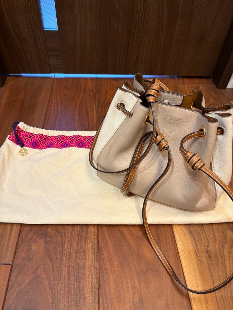 【TORY BURCH】ベージュ バッグ 保存袋付き Brandol / TORY BURCH トリーバーチ ショルダーバッグ マックグロー