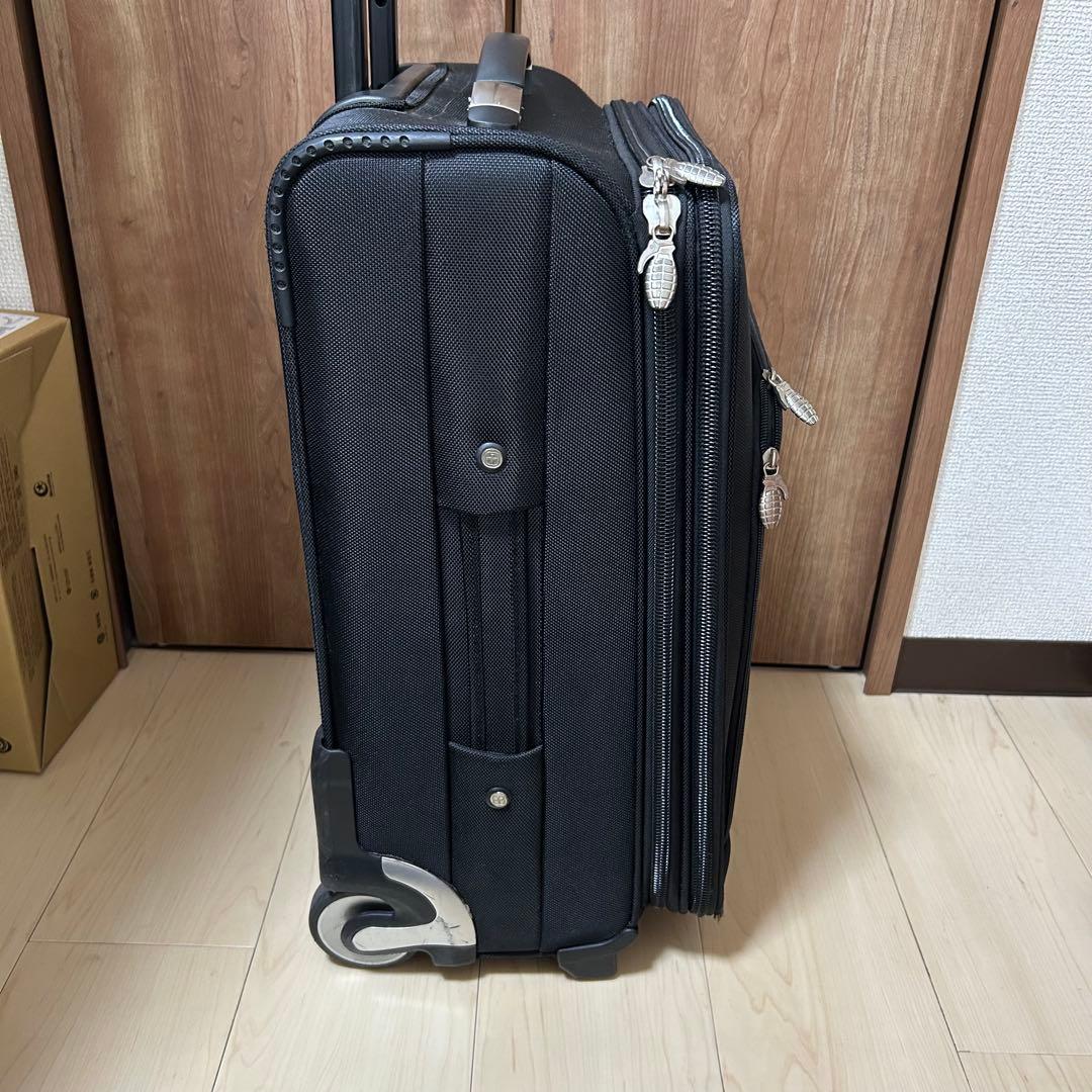 GRENADE（グレネード） キャリーバッグ 機内持ち込み可の通販はau PAY