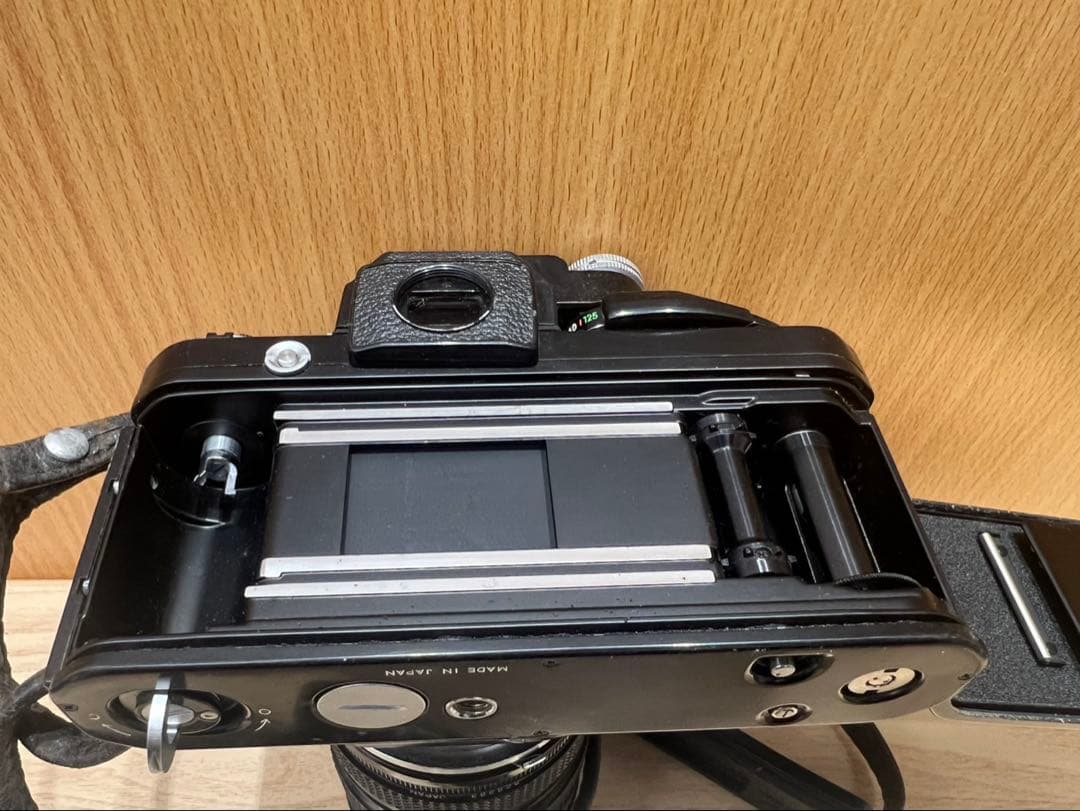 ニコン F2 PHOTOMIC + TAMRON 28-80mm F2