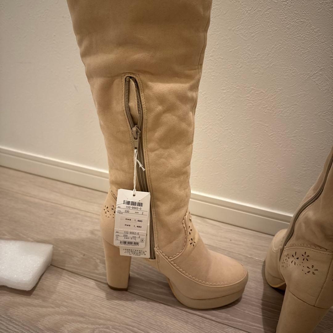 新品タグ付きLIZLISA リズリサ ニーハイブーツ - メルカリ