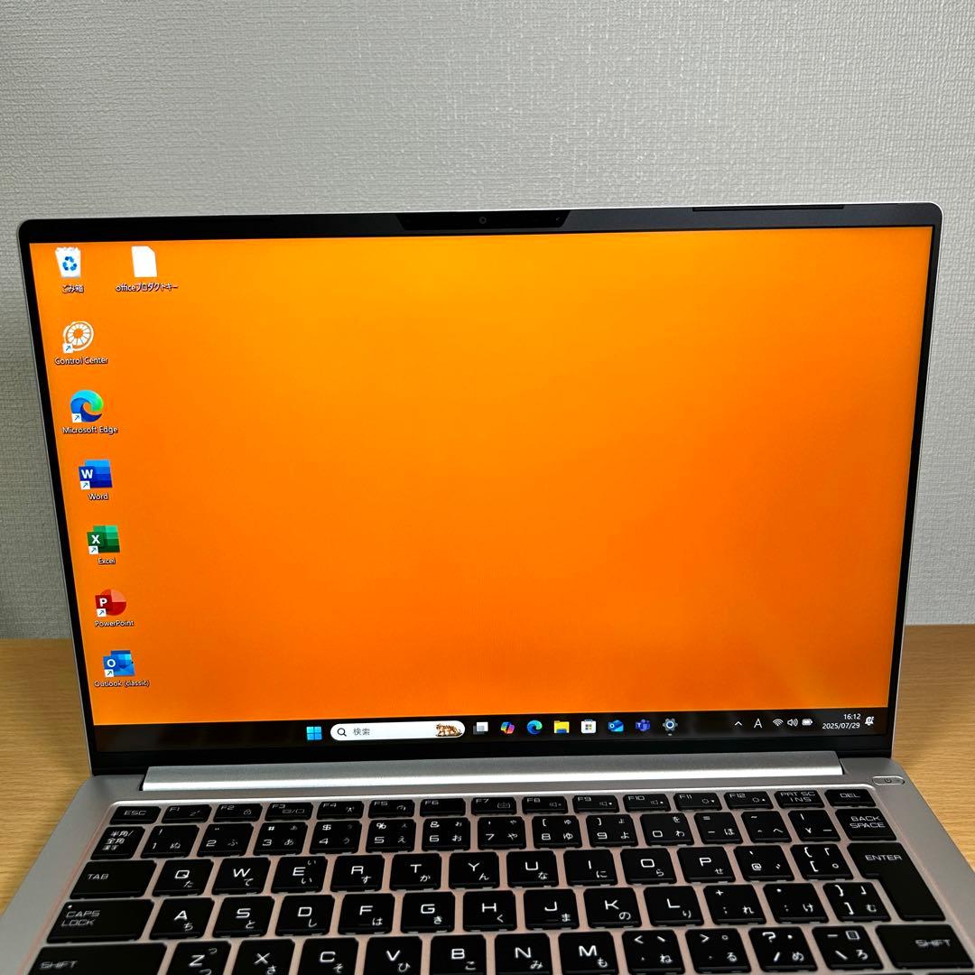 美品 マウスコンピューター DAIV 4P i7 512GB 32GB 14型