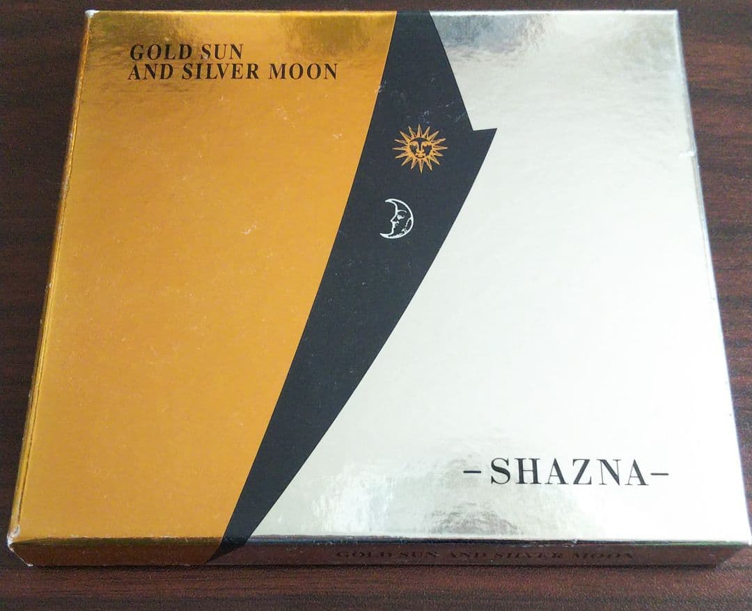 SHAZNA GOLD SUN AND SILVER MOON - メルカリ