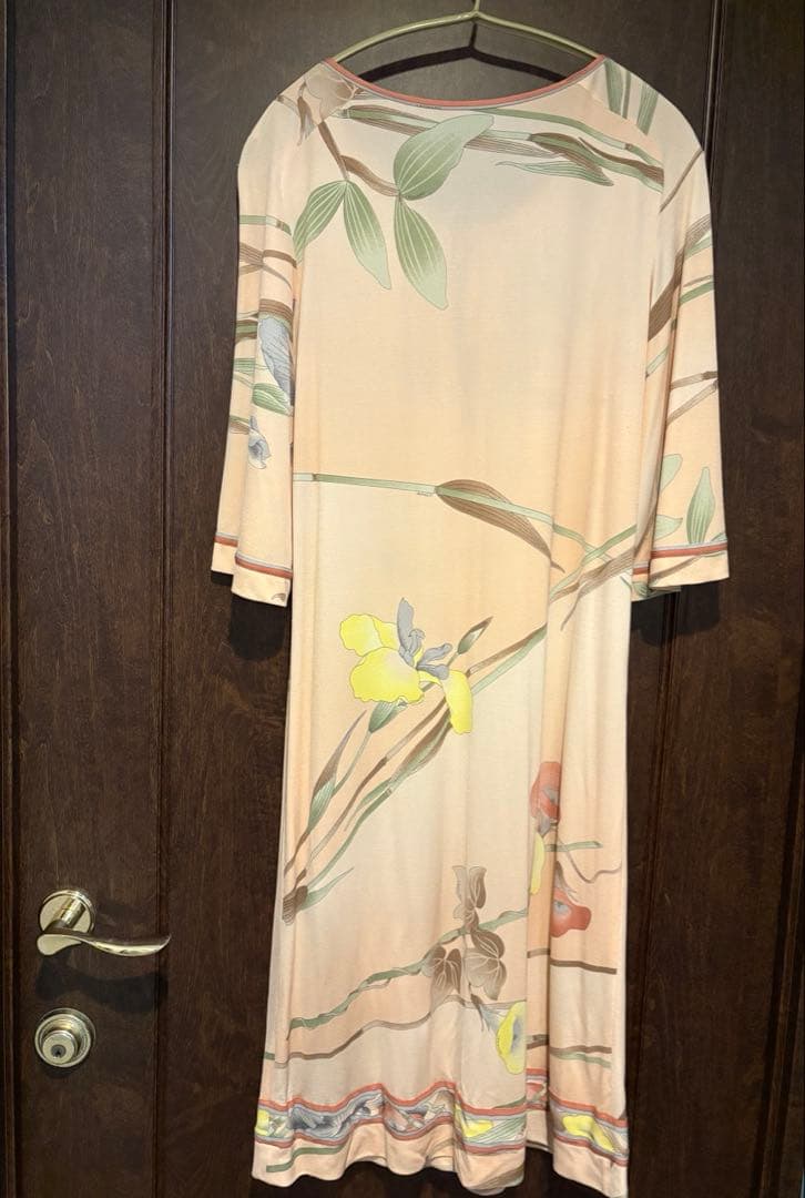 レオナール LEONARD サイズ42 シルクの通販はau PAY マーケット - 輸入