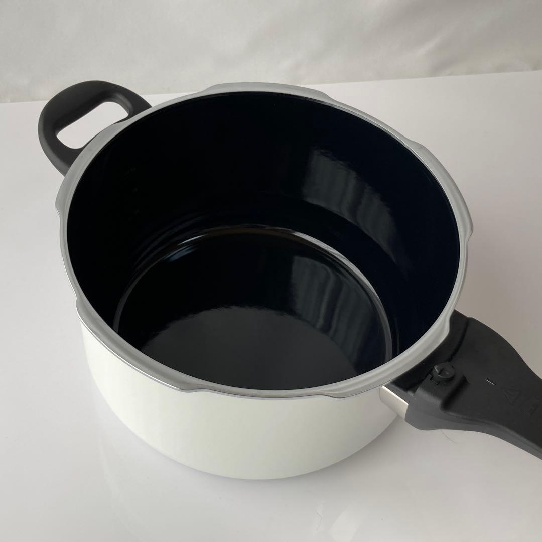 Silit SICOMATIC Classic 4.5L ホワイト【ほぼ未使用】