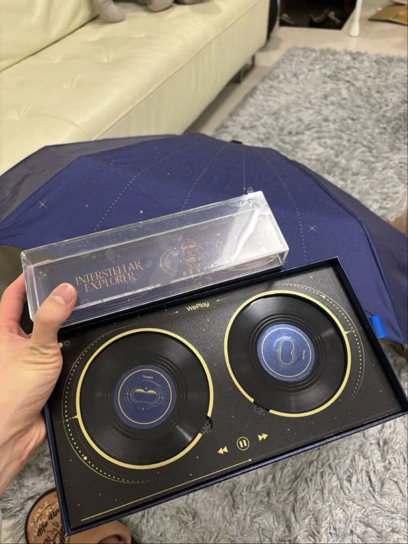 Weplay 2026限定グッズボックス(非売品)レベル3!! - メルカリ