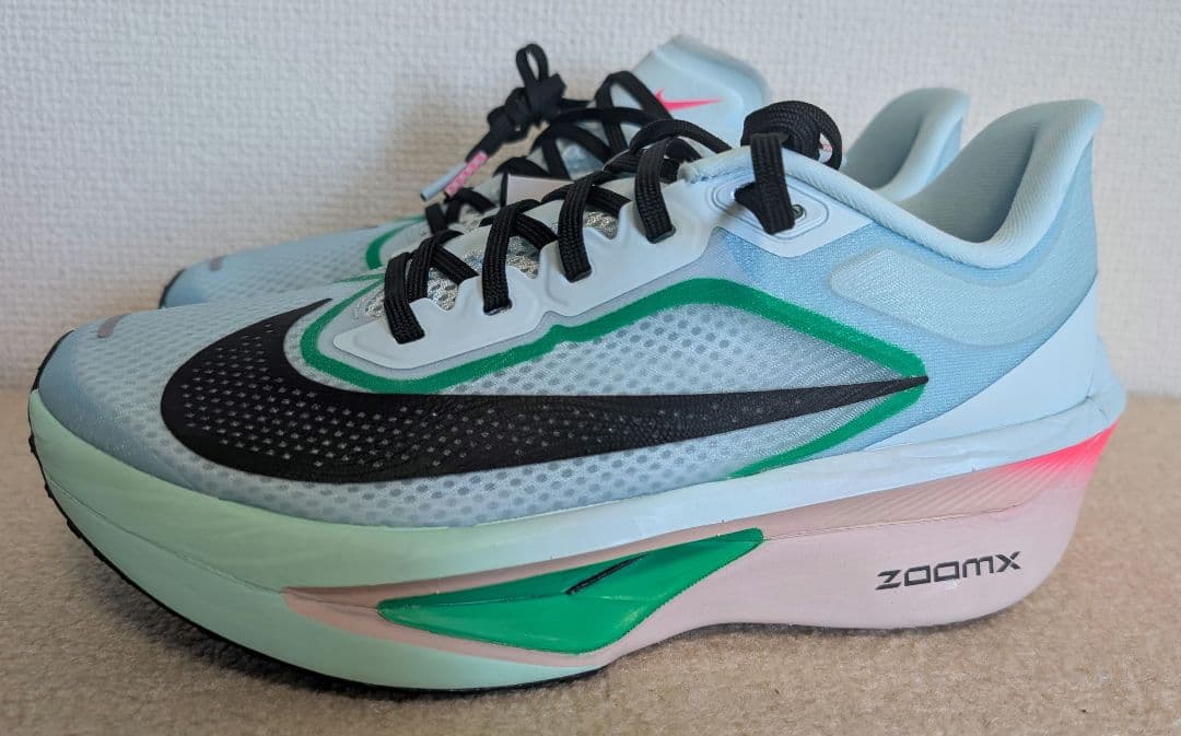 [新品未使用タグ付き]　ナイキ ズームフライ 6 水色　25.0cm