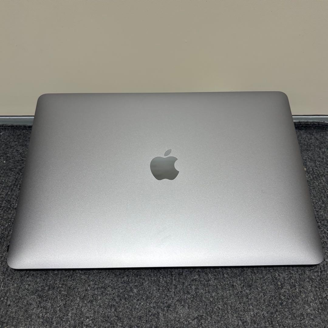 M1 MacBook Air 16GB 256GB 電池容量100% MacBook Air (M1, 2020) - 技術仕様 - Apple サポート (日本)