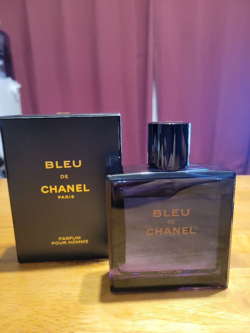 ブルー ドゥ シャネル パルファム (ヴァポリザター) 100ml シャネル / ブルー ドゥ シャネル パルファム (ヴァポリザター)の公式