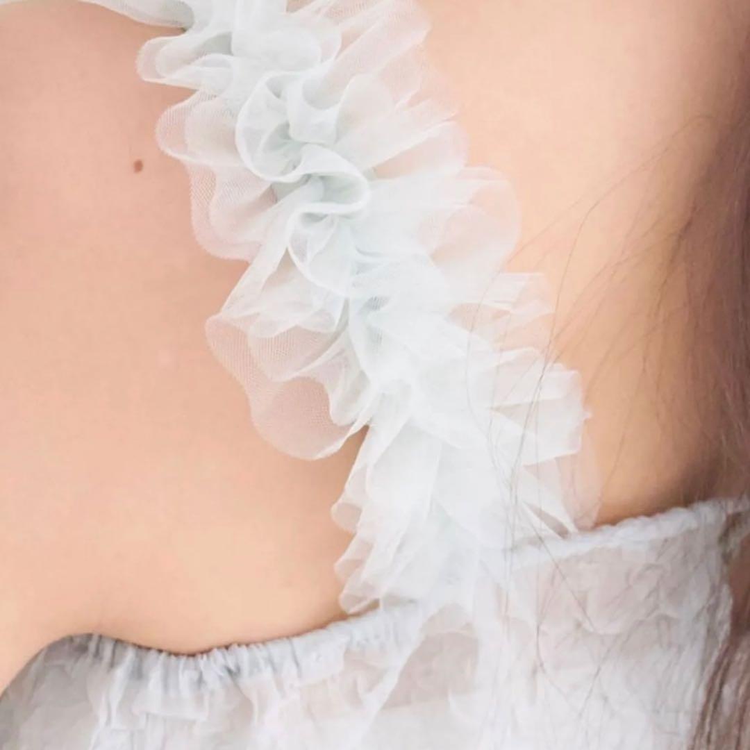 新品muguet fairly tulle pepulum blouseぺプラム - メルカリ
