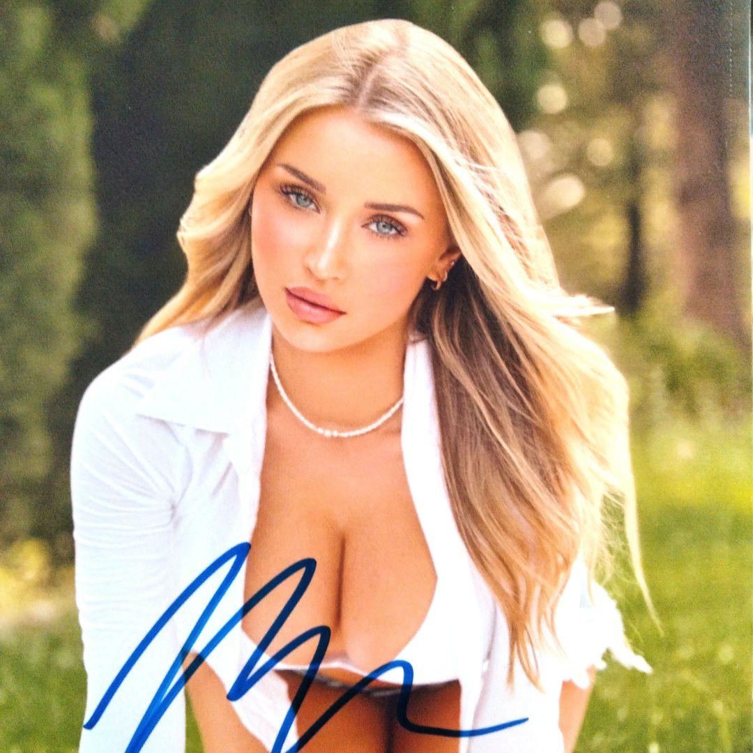 セール中…ミケイラ・デマイター直筆サイン入り2Lサイズ写真… - メルカリ