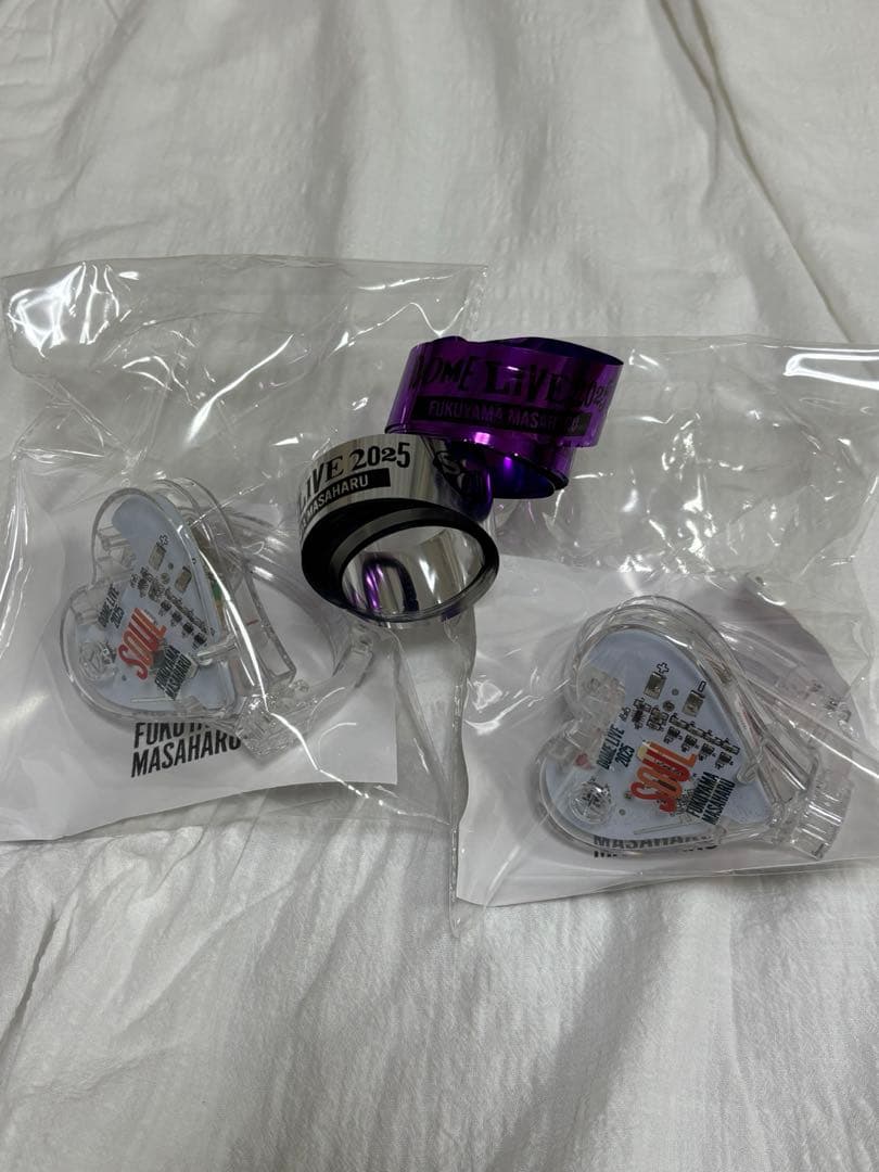 【新品未使用】福山雅治DOMELIVE2025 シンクロライトバングル 銀テープ シンクロライトバングル【Clear Pink】 | 福山 雅治 | A!SMART