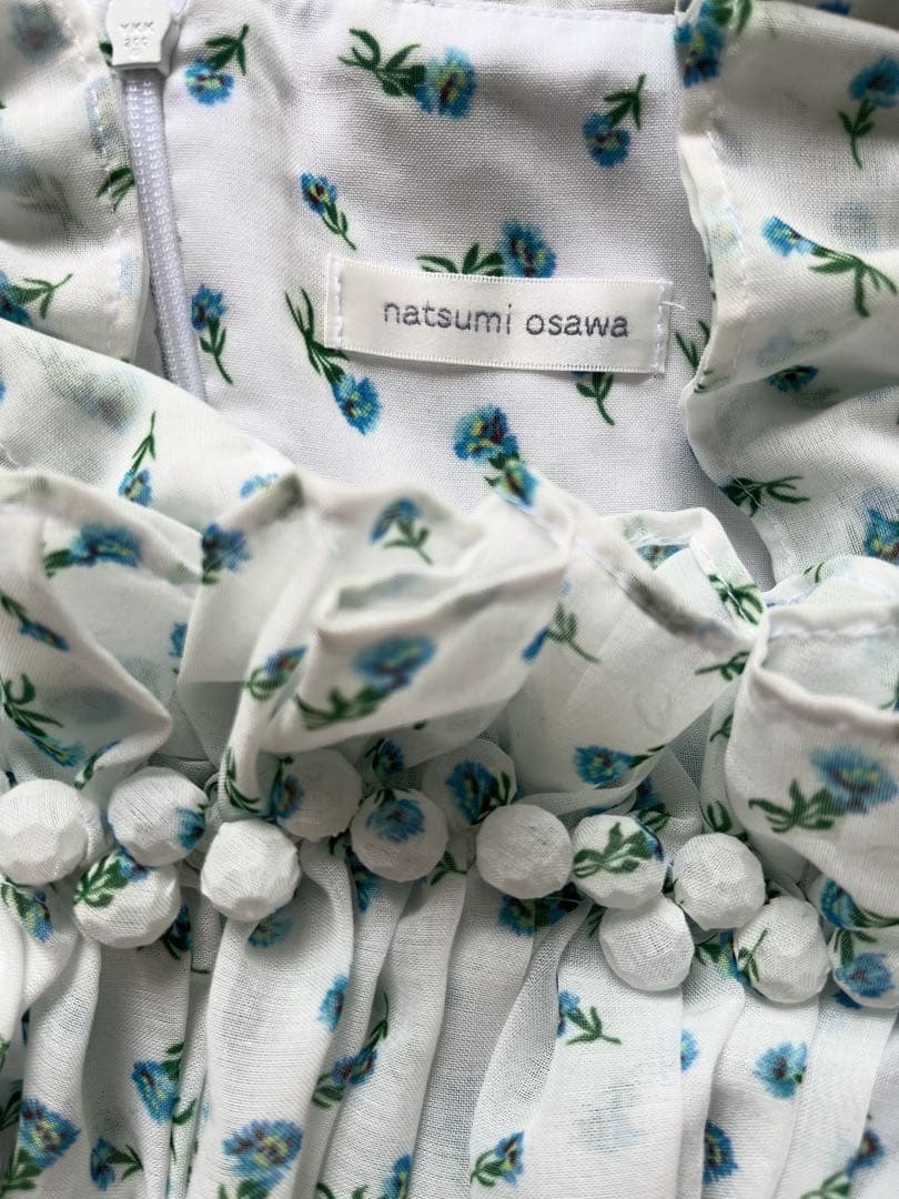 natsumi osawa トップス