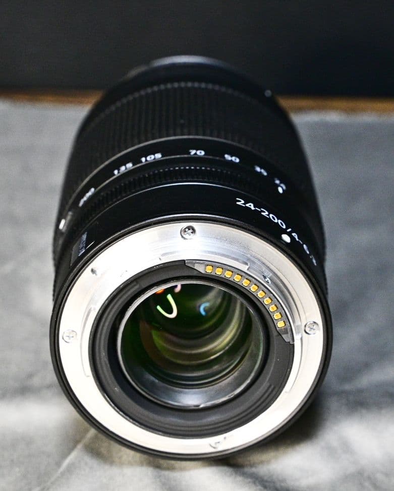 NIKKOR Z 24-200mm f/4-6.3 本体