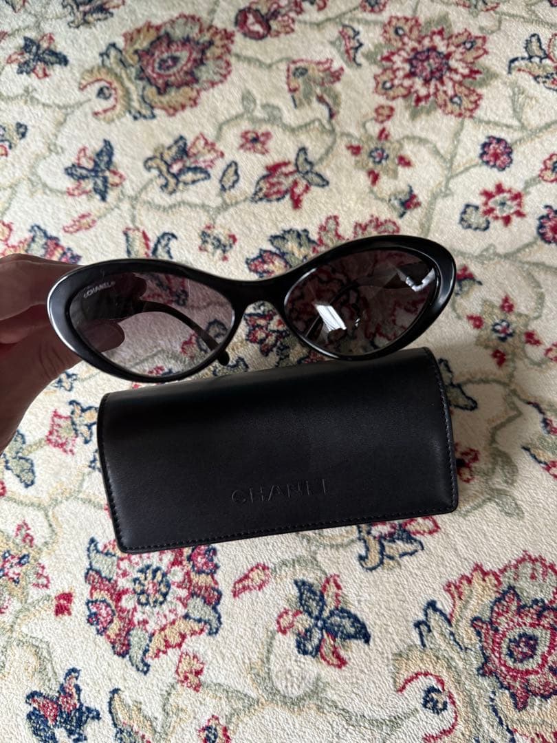 小物 CHANEL 0725ten Shopper Coco Cocoon Chanel – Vivo Vintage