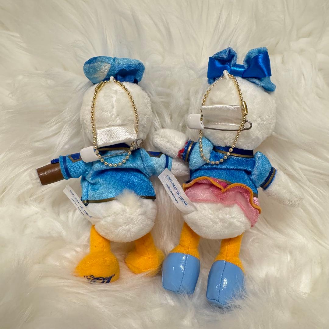 15周年記念 ドナルドダック・デイジーダック ぬいぐるみ - メルカリ