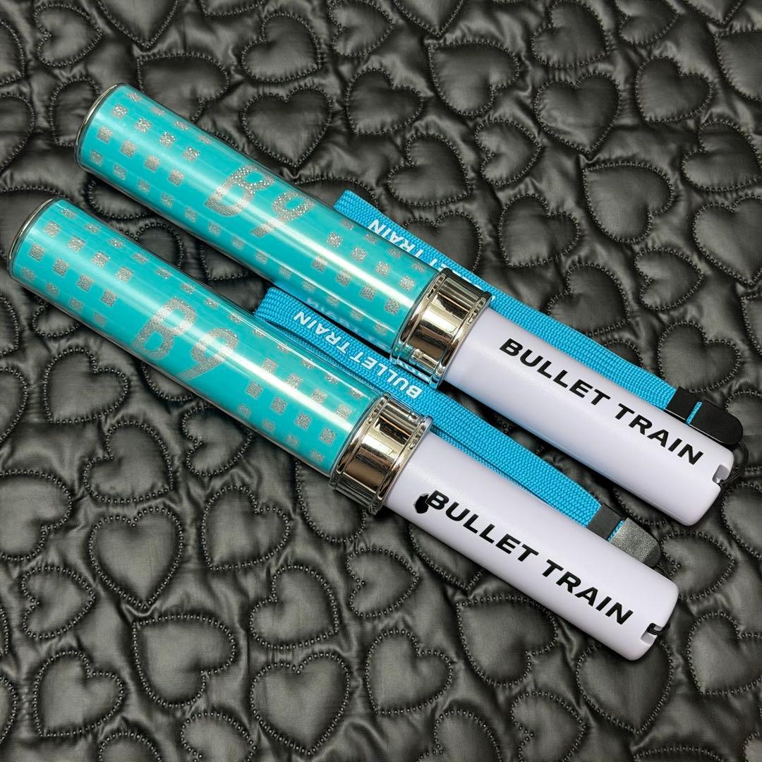 超特急 B9 13号車 アロハ 2代目 ペンライトver.2 ターコイズ 2本 超特急 B9 13号車 アロハ 2代目 ペンライトver.2 ターコイズ - メルカリ