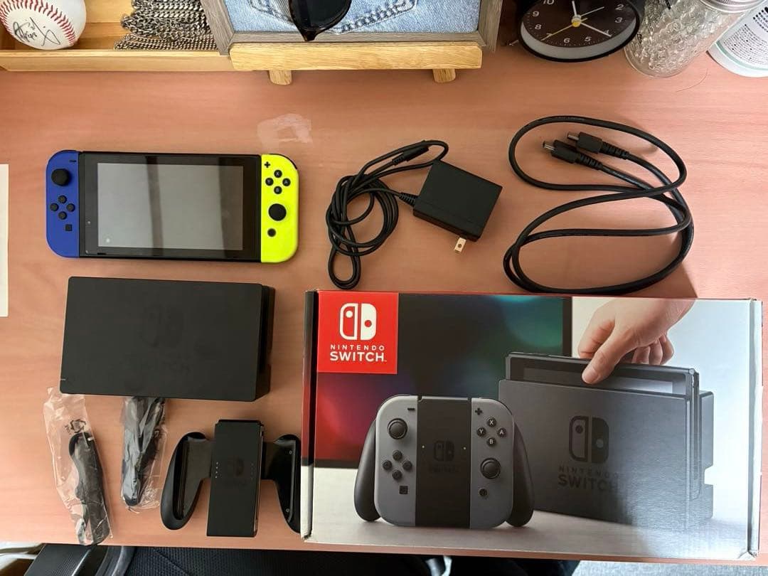 任天堂スイッチ1 任天堂 Nintendo Switch [グレー] 価格比較 - 価格.com