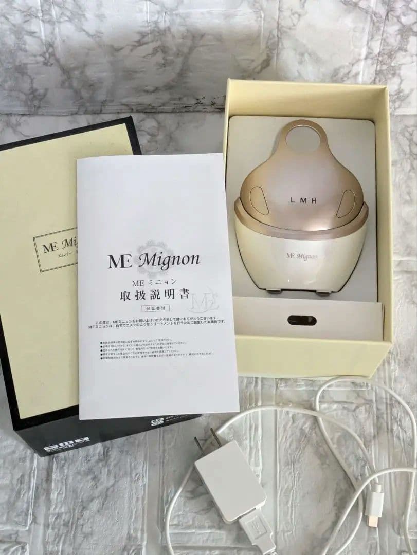ME Mignon 美顔器 ホワイト・シルバー·ピンク - メルカリ