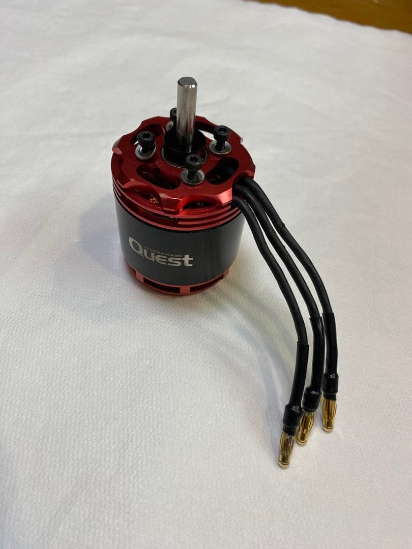 クエスト Quest BLS4025-740KV E6-550スケール用モーター S1