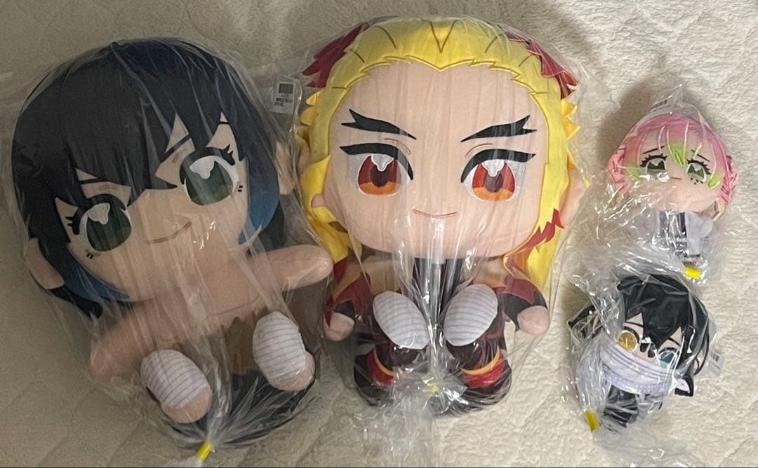 鬼滅の刃 ぬいぷりけ 煉獄杏寿郎 嘴平伊之助 伊黒小芭内 甘露寺蜜璃 楽天市場】【3月予約】鬼滅の刃 ぬいぷりけおすわりBIG3 煉獄杏寿郎