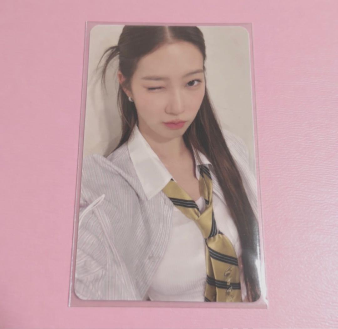 LE SSERAFIM カズハ オフイベ お渡し会 限定 特典トレカ ルセラ - メルカリ