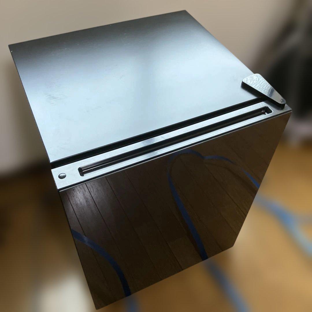 《展示品・未使用品》アビテラックス60L小型冷蔵庫　AR-SK601G 25年製