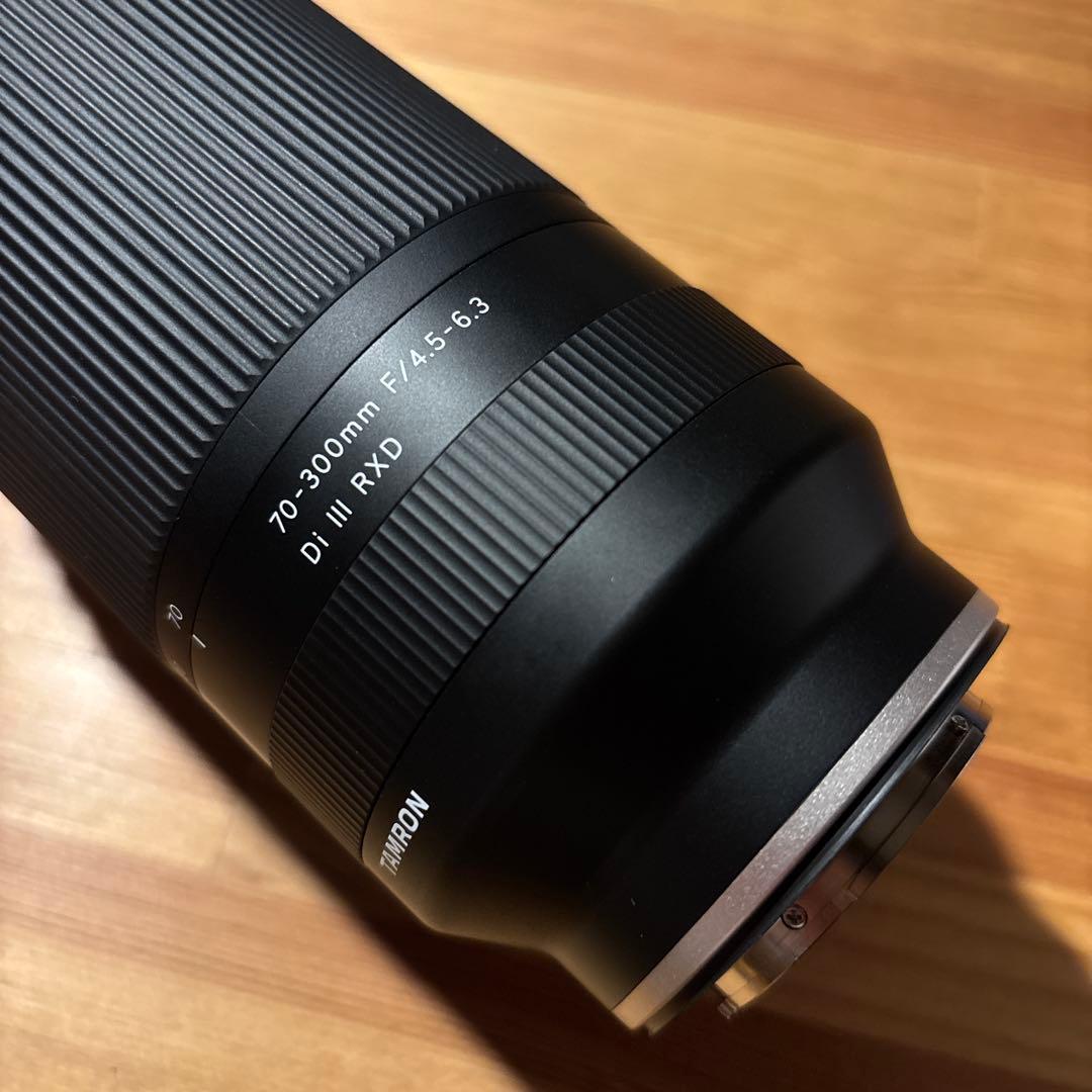 TAMRON 70-300 F/4.5-6.3 Di III RDX eマウント