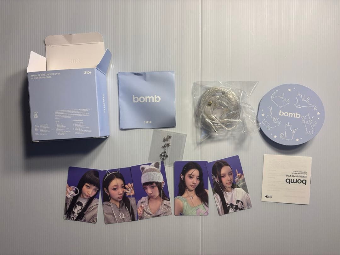 ILLIT BOMB MERCH ver. 未使用 jp.ktown4u.com : ILLIT - ミニアルバム3集 [bomb] (Merch Ver.)